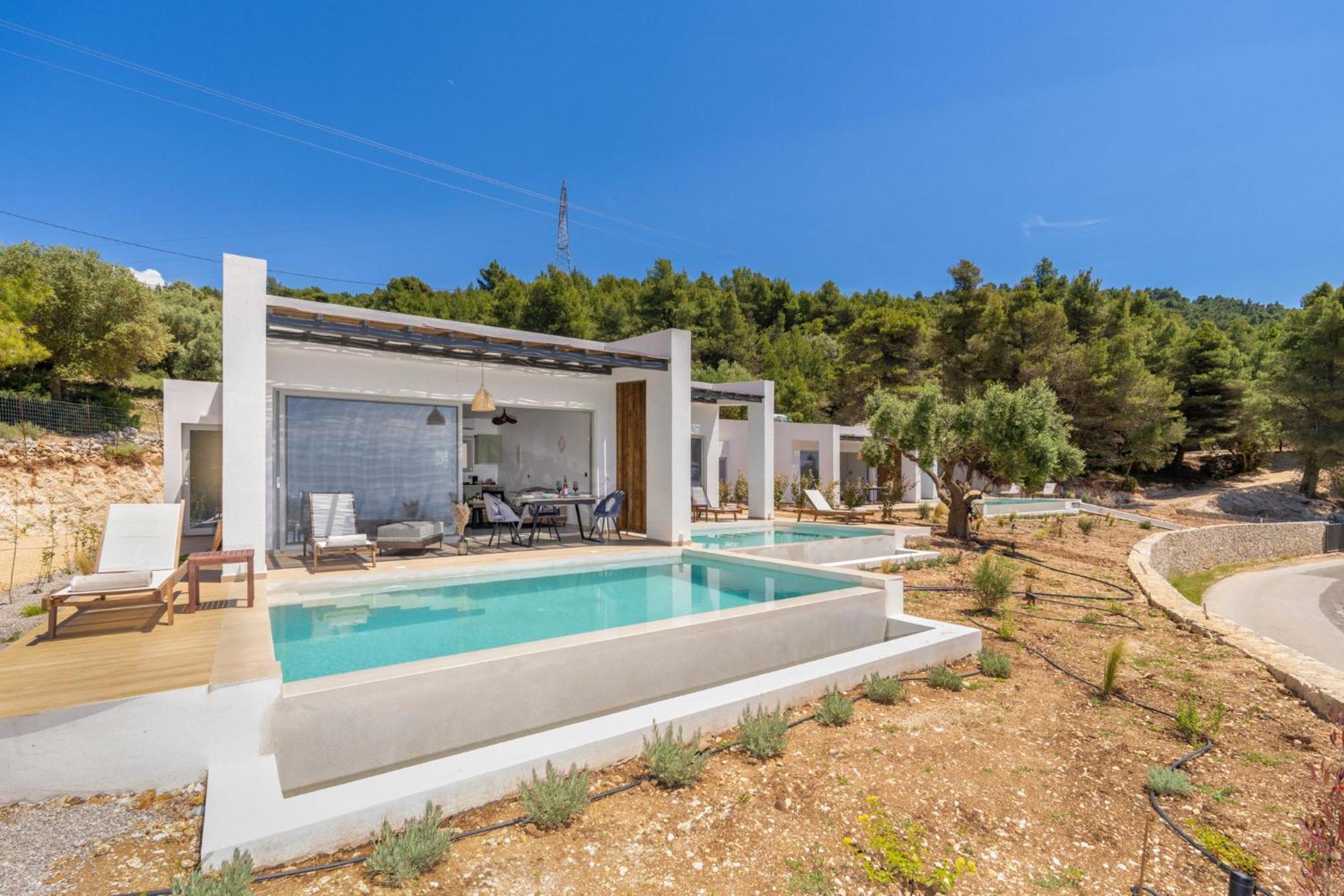 Mellamare Luxury Suites Athanion Exterior photo