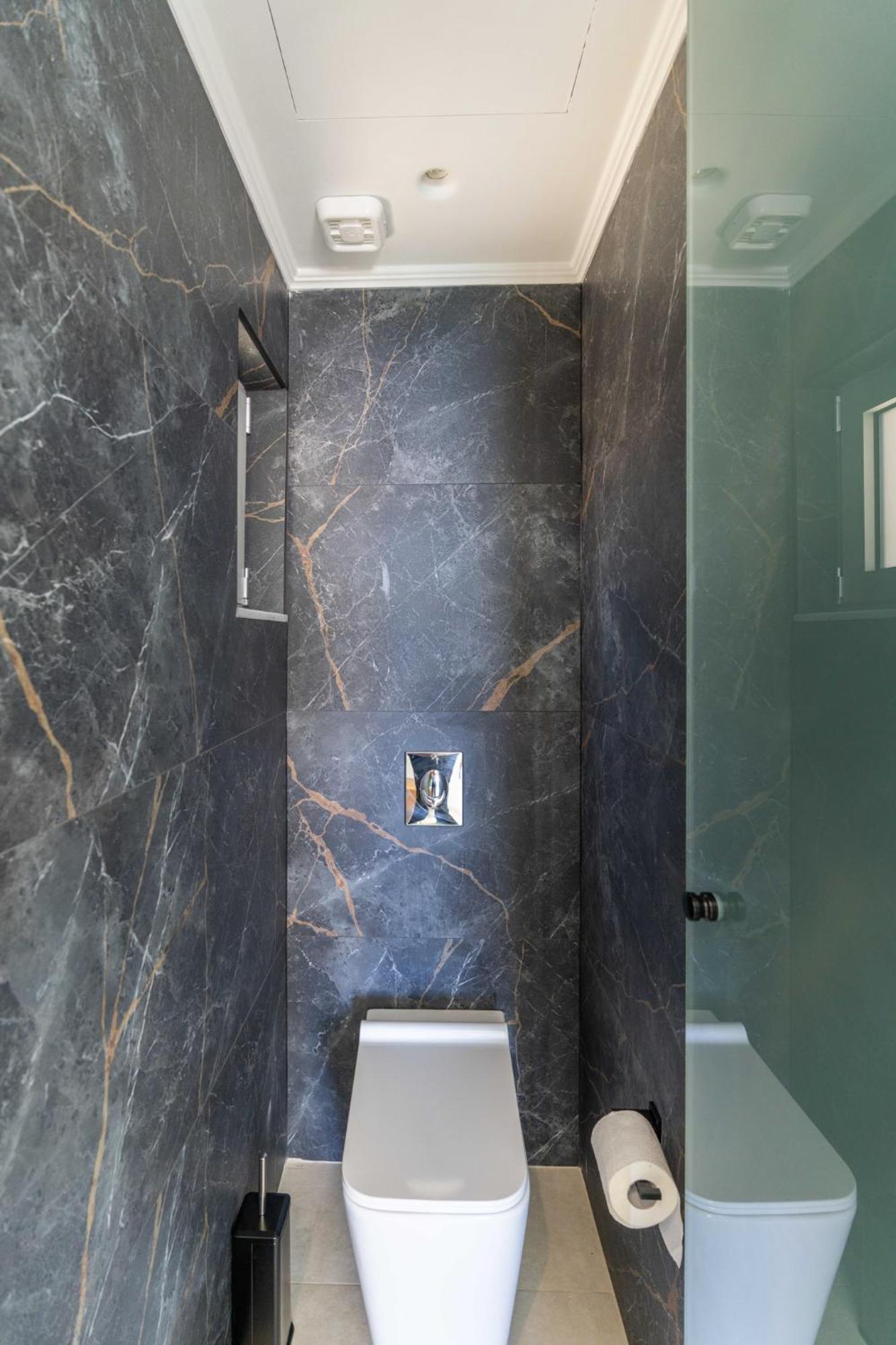 Mellamare Luxury Suites Athanion Exterior photo
